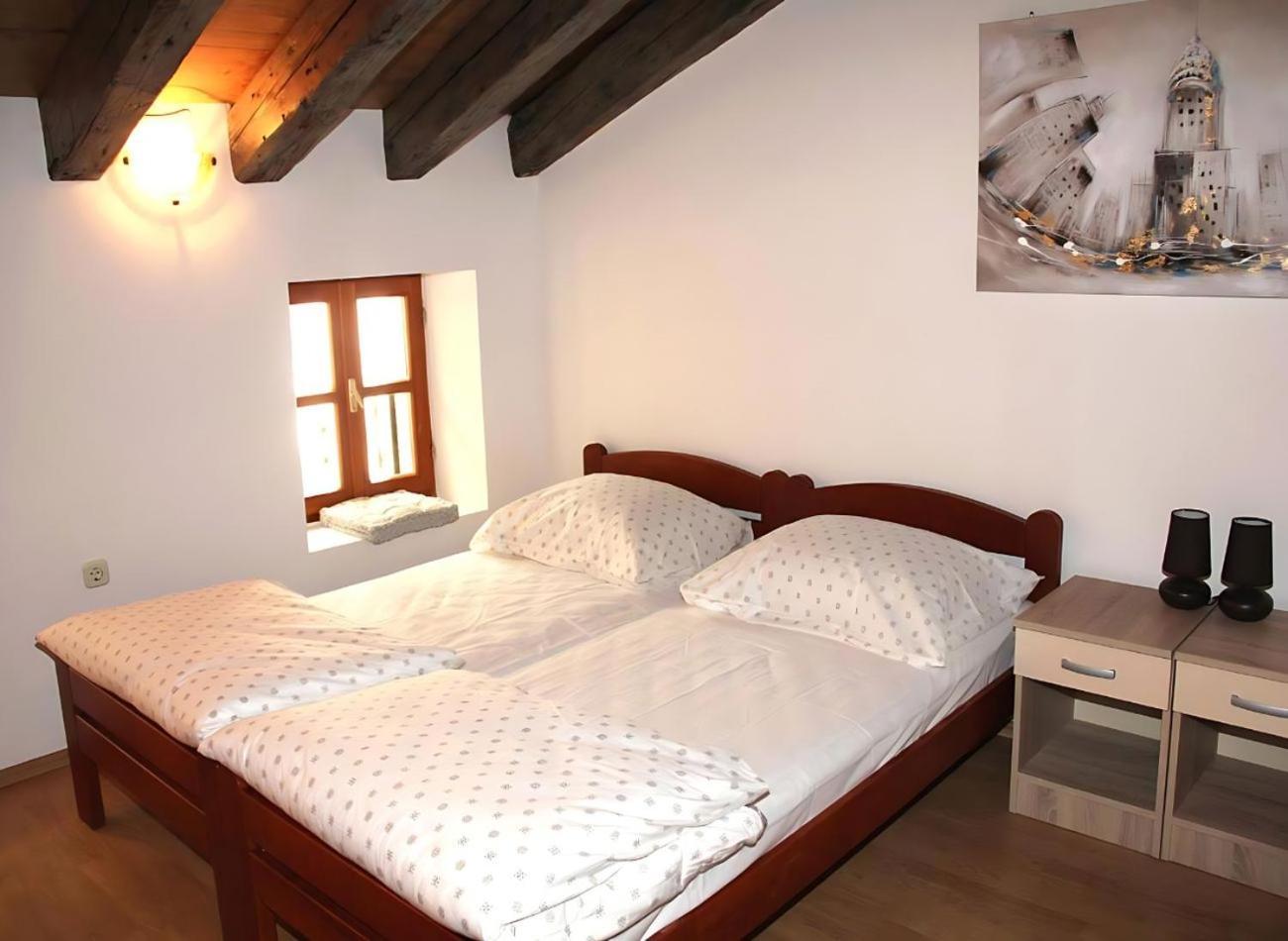 Sunny Rooms And Suites Шибеник Экстерьер фото